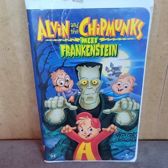 Alvin and the Chipmunks Meet Frankenstein VHS Movie - Picture 1 of 1